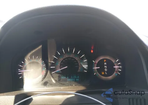 2010 Mercury Milan from USA, damaged, VIN 3MEHM0HA2AR634205